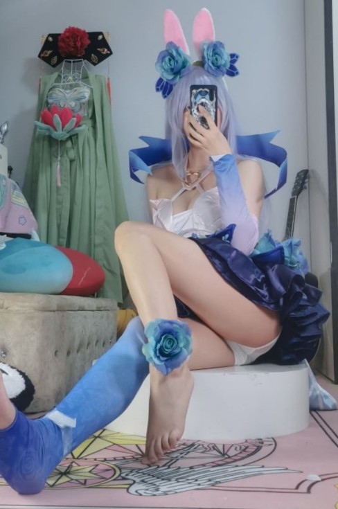 ԪŮ彴COSҫ뻨